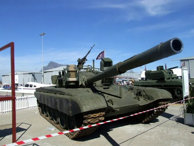 T-72, Main battle tank, Tanks - view 3