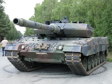 Leopard 2, Main battle tank, Tanks