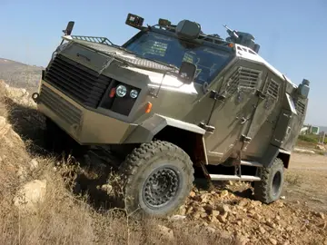 Gaia Thunder, 4x4 armored personnel carrier, Armored Vehicles