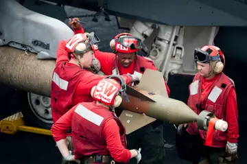 GBU-16 Paveway II, 1,000-pound laser-guided bomb, Munitions
