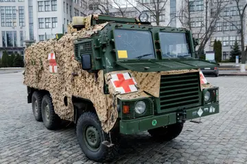 Pinzgauer 6x6, 6x6 high-mobility military utility vehicle, Support Equipment
