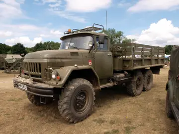 ZIL-131, 6x6 general-purpose army truck, Support Equipment